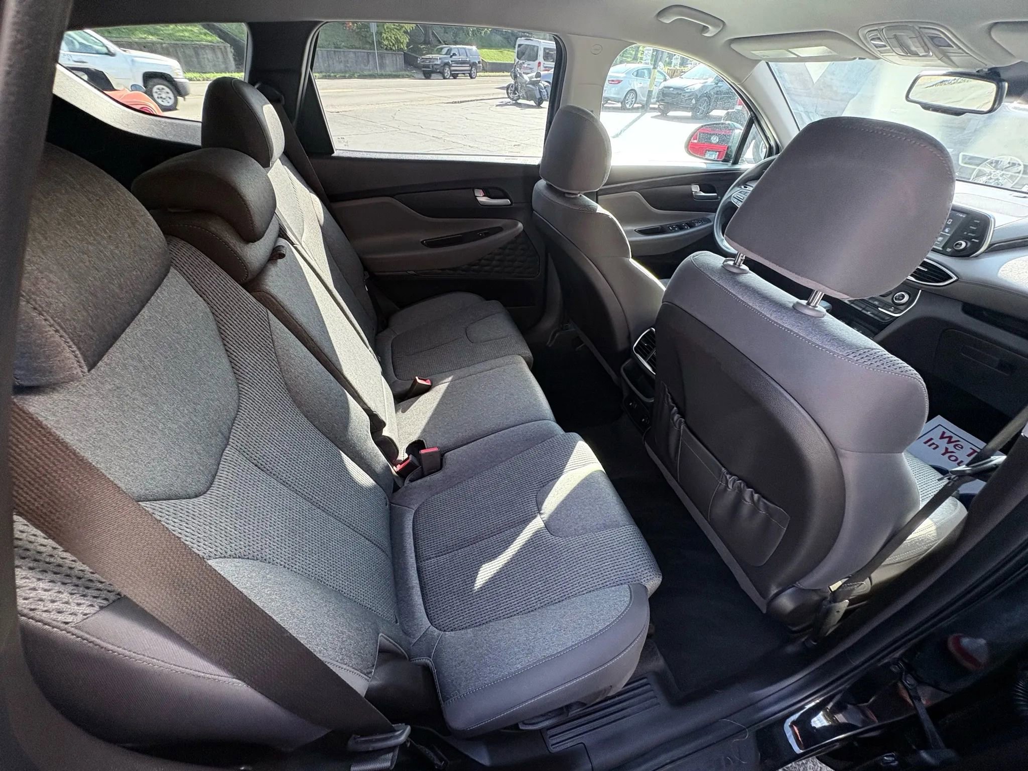 Used 2019 Hyundai Santa Fe SEL image 19