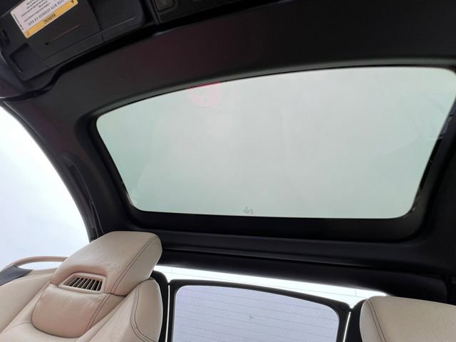 Used 2014 Mercedes-Benz SLK 250 w/ Premium Package image 21