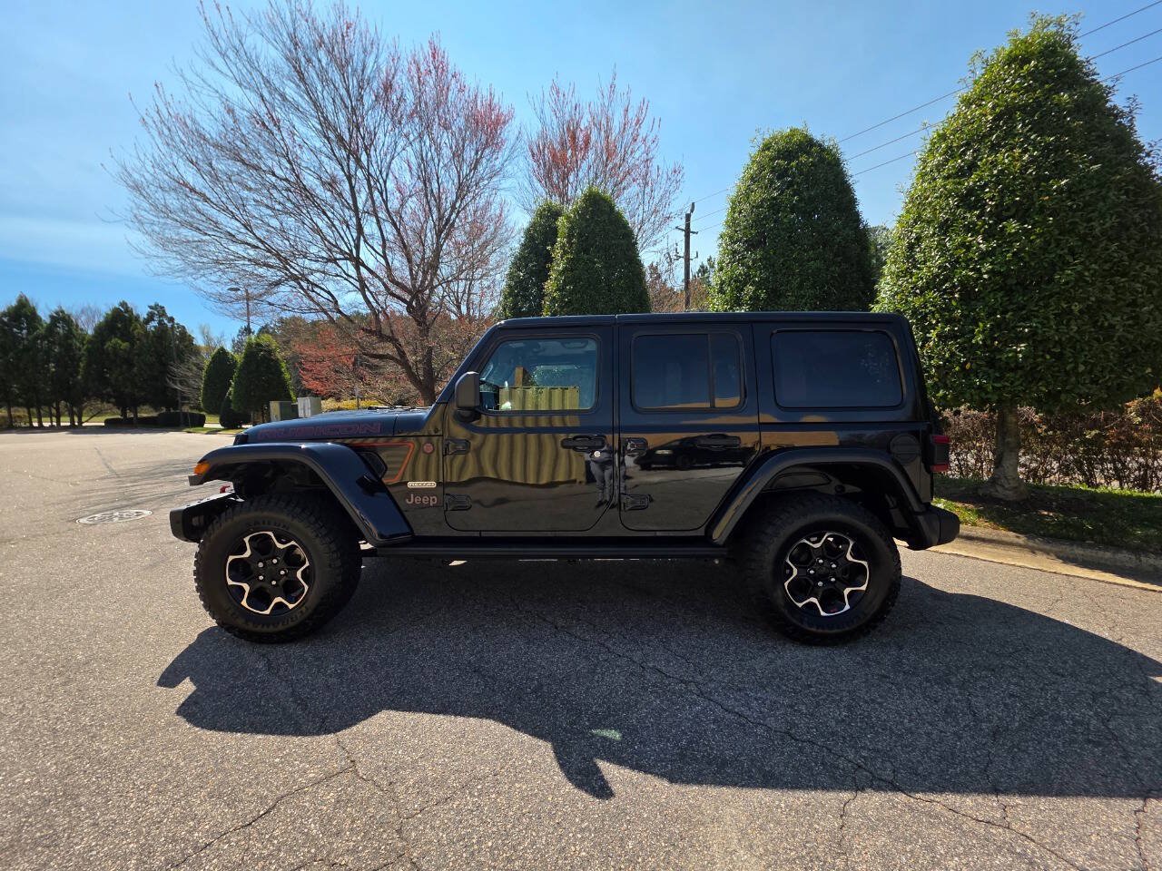 Used 2020 Jeep Wrangler Unlimited Rubicon w/ Quick Order Package 28Y Recon AWD/4WD image 2