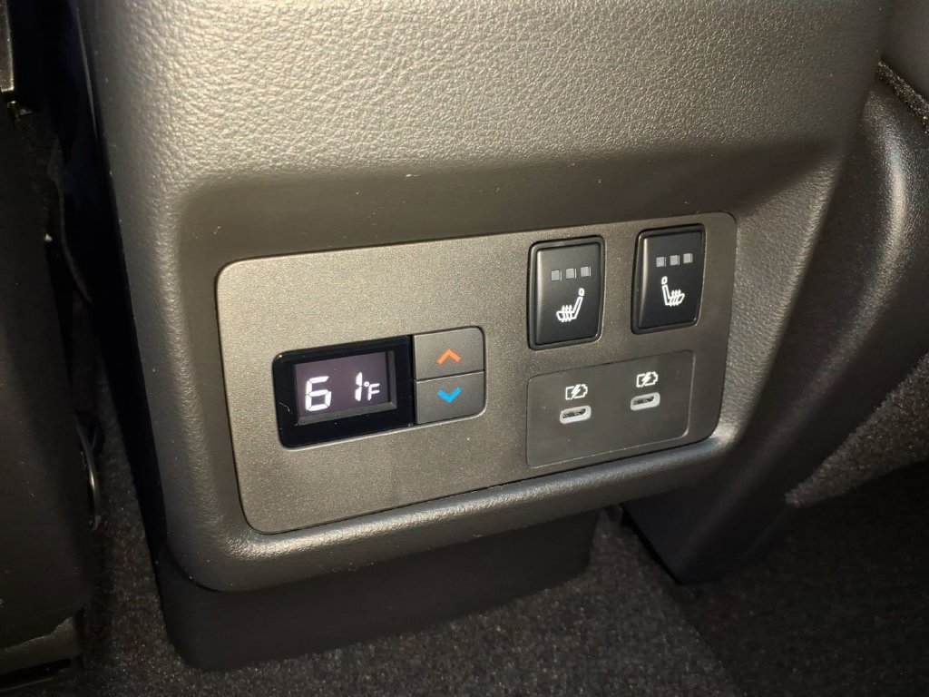 New 2026 Nissan Rogue Platinum AWD/4WD image 11