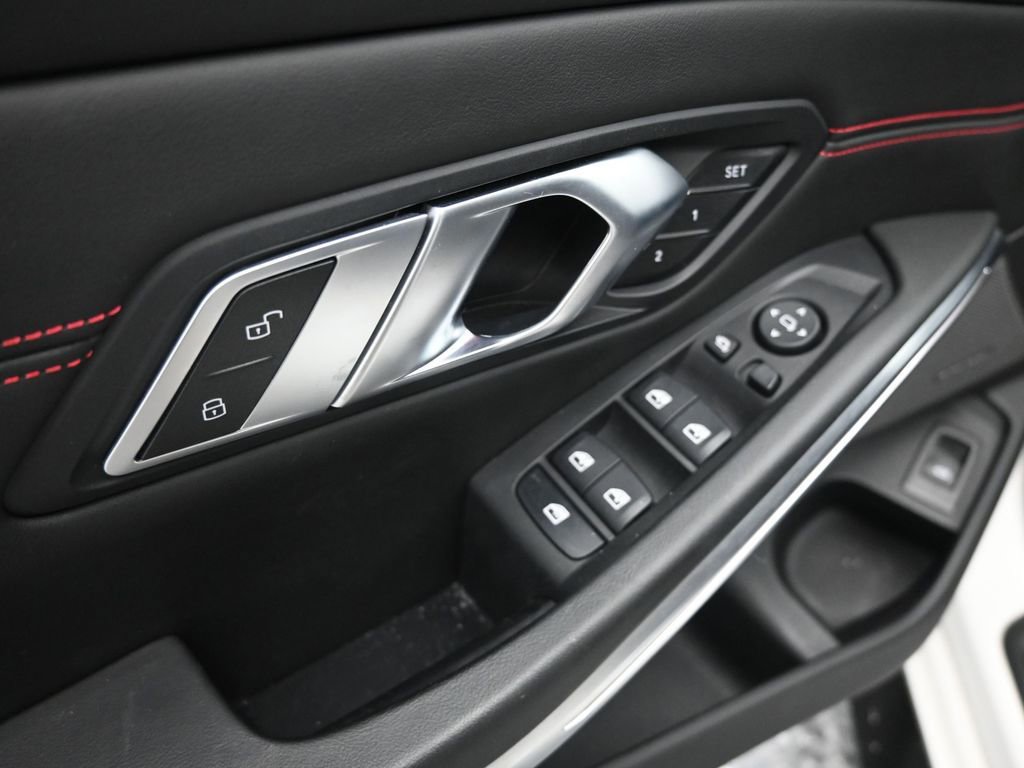 Used 2024 BMW M3 CS image 35