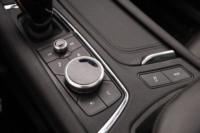 Used 2024 Cadillac XT5 Premium Luxury image 19