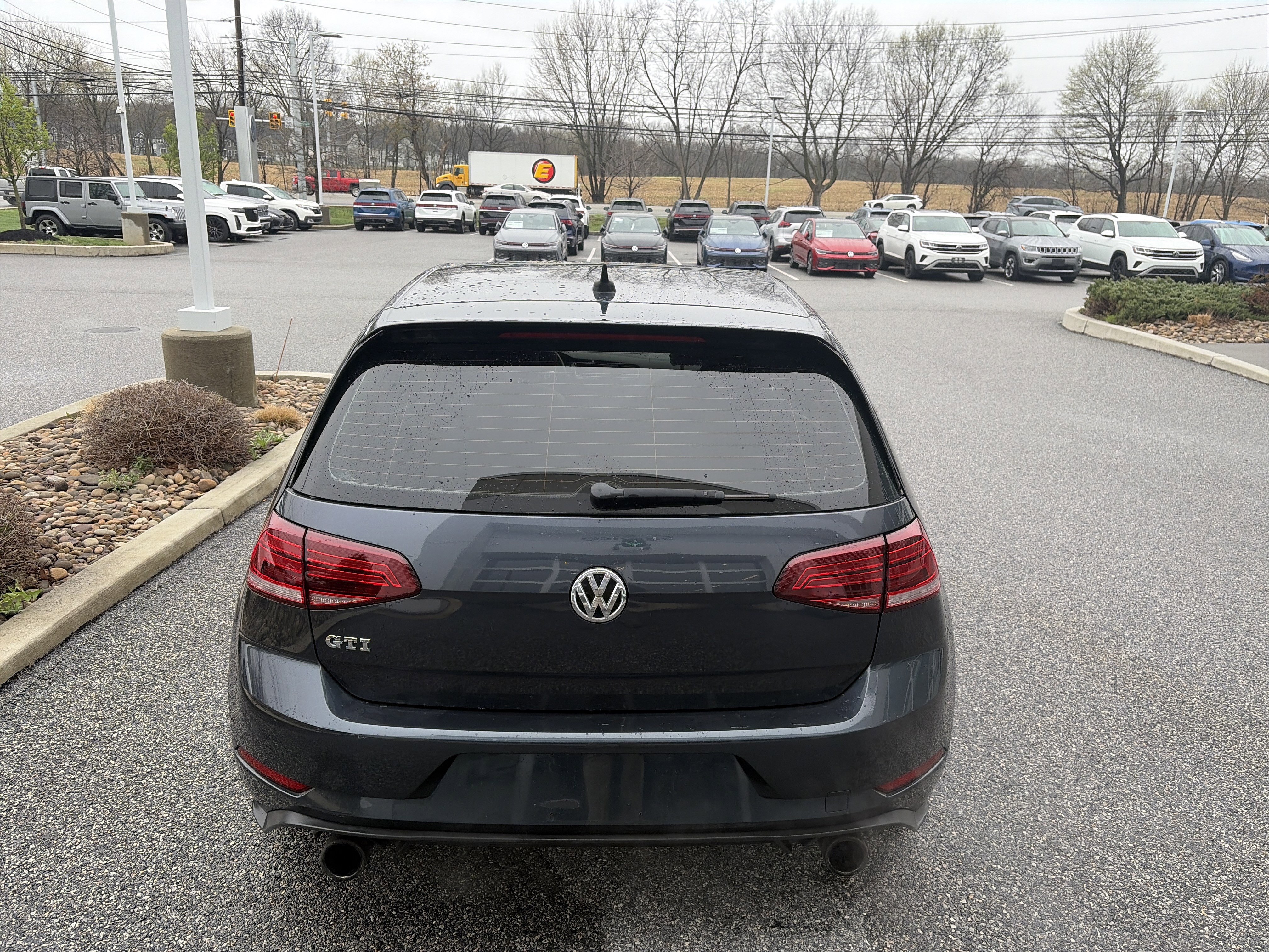 Used 2018 Volkswagen GTI S image 6