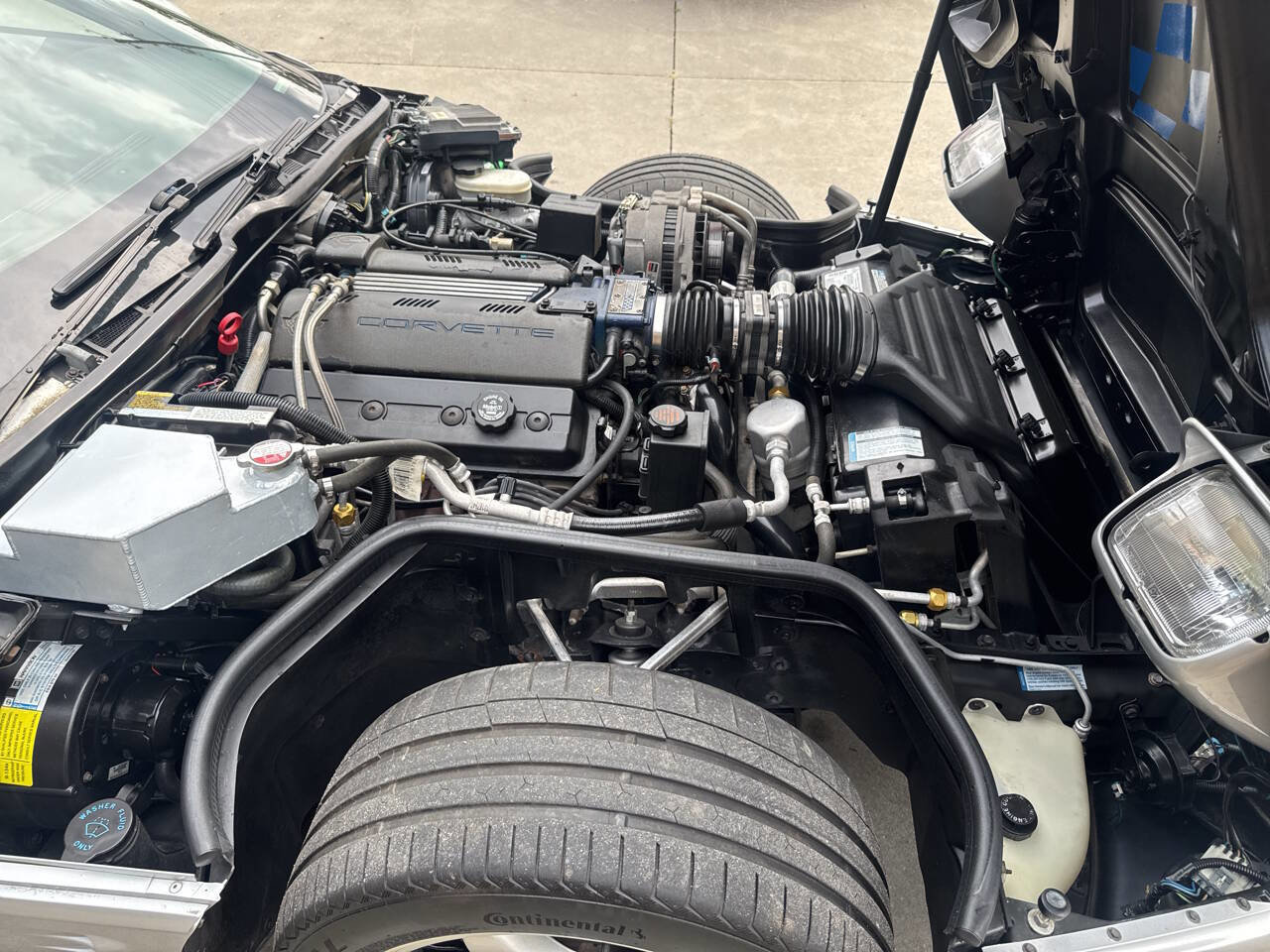 Used 1996 Chevrolet Corvette Convertible RWD image 23