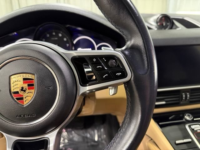 Used 2023 Porsche Cayenne Platinum Edition AWD/4WD image 17