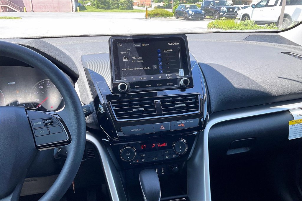 New 2026 Mitsubishi Eclipse Cross ES AWD/4WD image 7