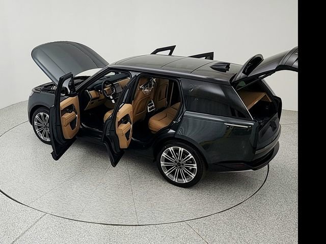 New 2026 Land Rover Range Rover SE AWD/4WD image 40