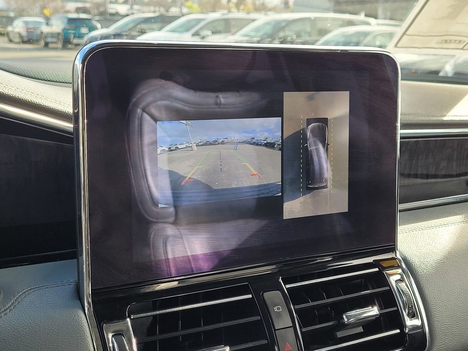 Used 2020 Lincoln Navigator Reserve image 26