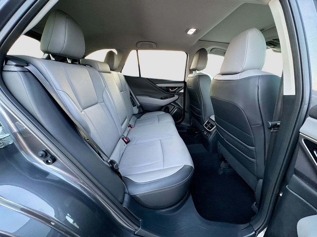 Certified 2025 Subaru Outback Limited image 39