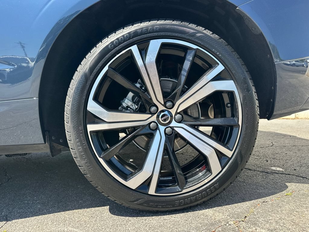 Used 2024 Volvo XC60 B5 Ultimate w/ Protection Package Premier AWD/4WD image 20
