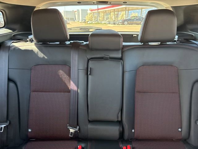 Used 2025 Nissan Kicks SR image 21