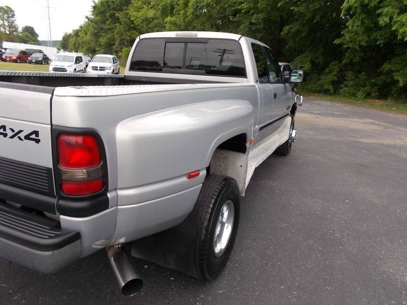 Used 2001 Dodge Ram 3500 Truck 4x4 Quad Cab image 14