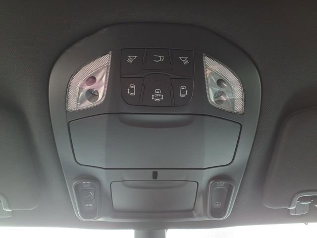 New 2027 Chrysler Pacifica Limited FWD image 25
