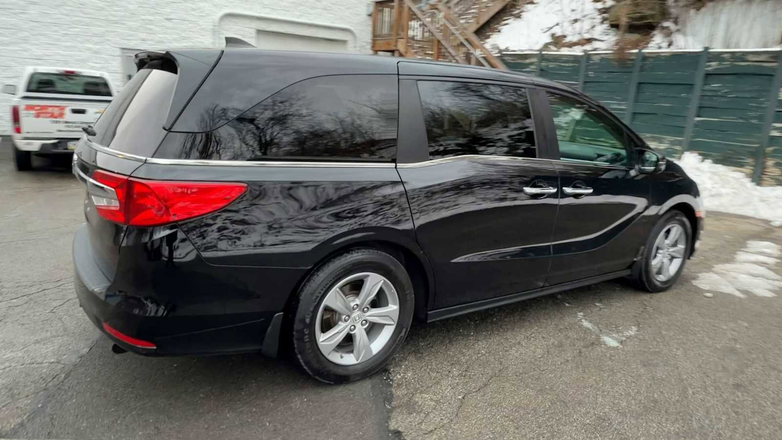 Used 2018 Honda Odyssey EX-L image 8