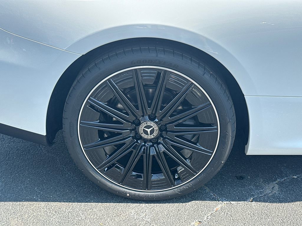 New 2026 Mercedes-Benz CLE 300 4MATIC Coupe image 18