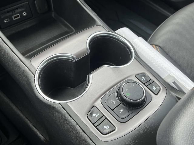 Used 2023 GMC Terrain AT4 w/ Infotainment Package II image 26