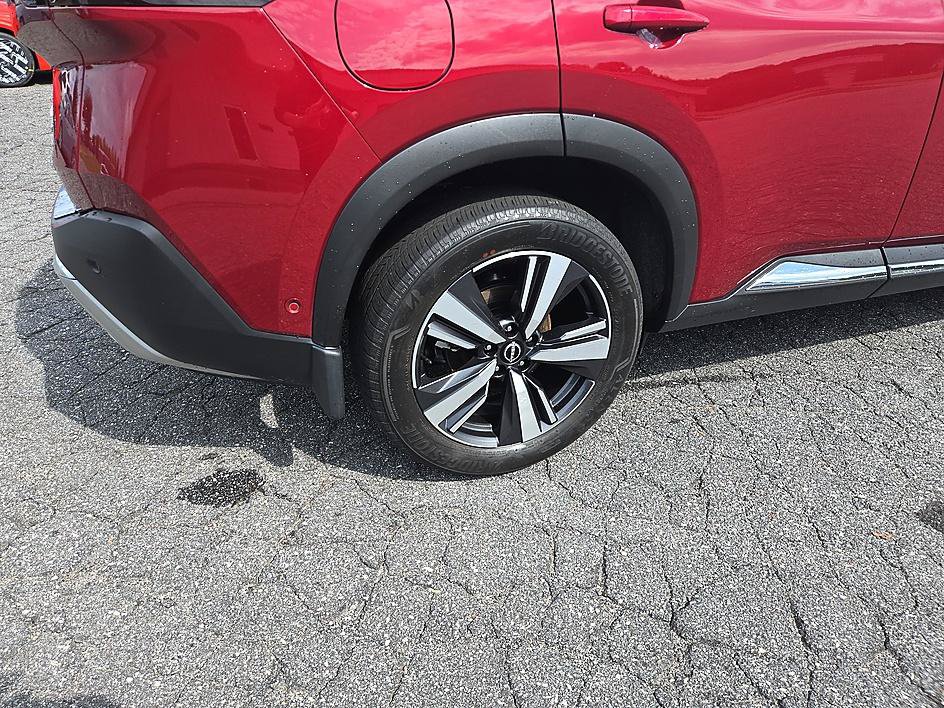 Certified 2023 Nissan Rogue Platinum w/ Platinum Premium Package AWD/4WD image 10