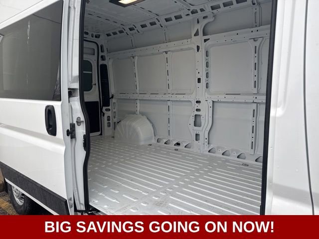 New 2026 RAM ProMaster 2500 w/ Convenience Group FWD image 27