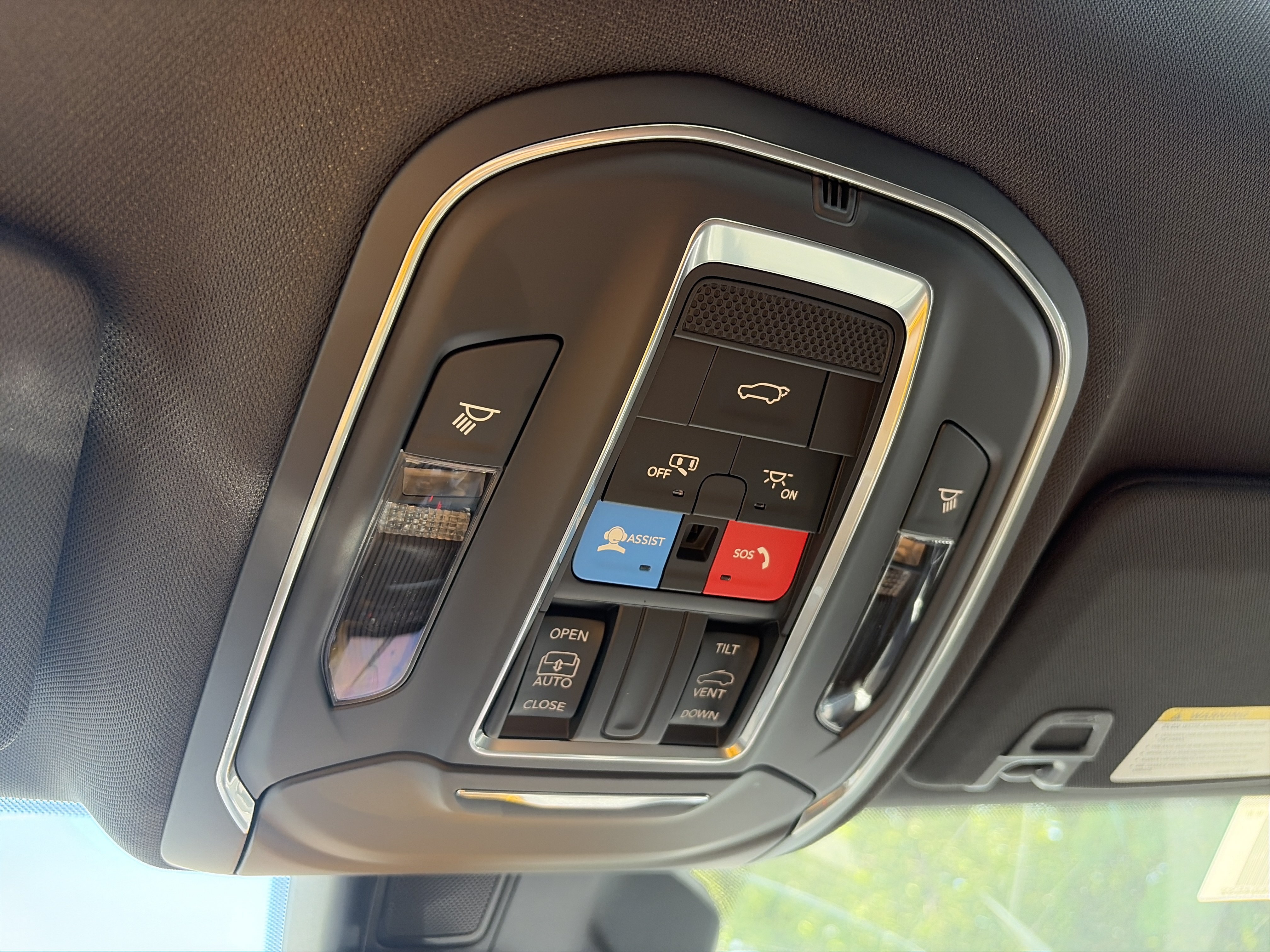New 2026 Jeep Grand Cherokee L 4WD image 17