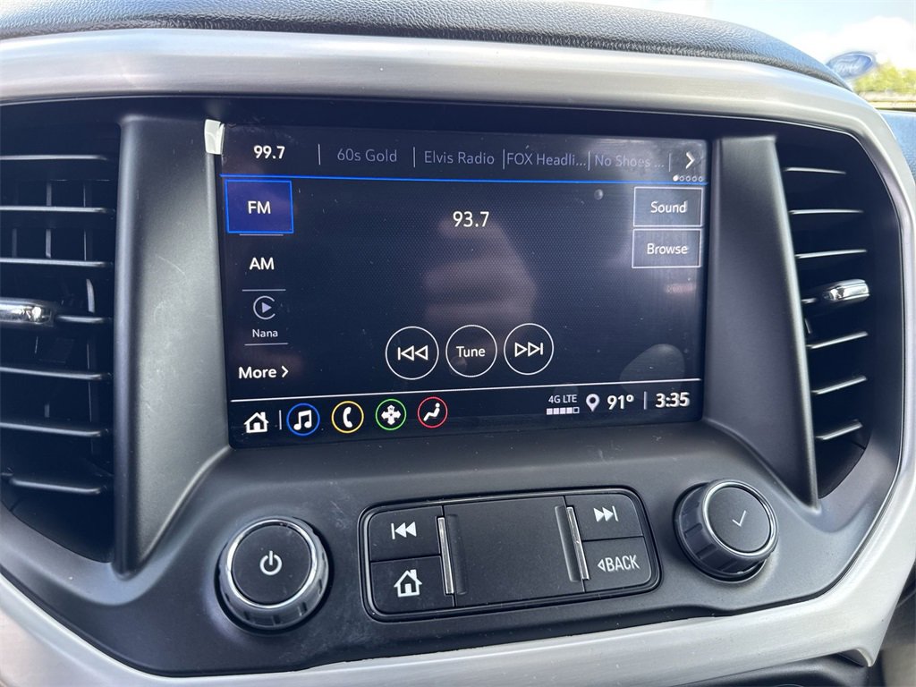 Used 2023 GMC Acadia SLE w/ Driver Convenience Package image 16