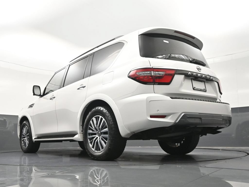 Used 2023 Nissan Armada SL AWD/4WD image 30