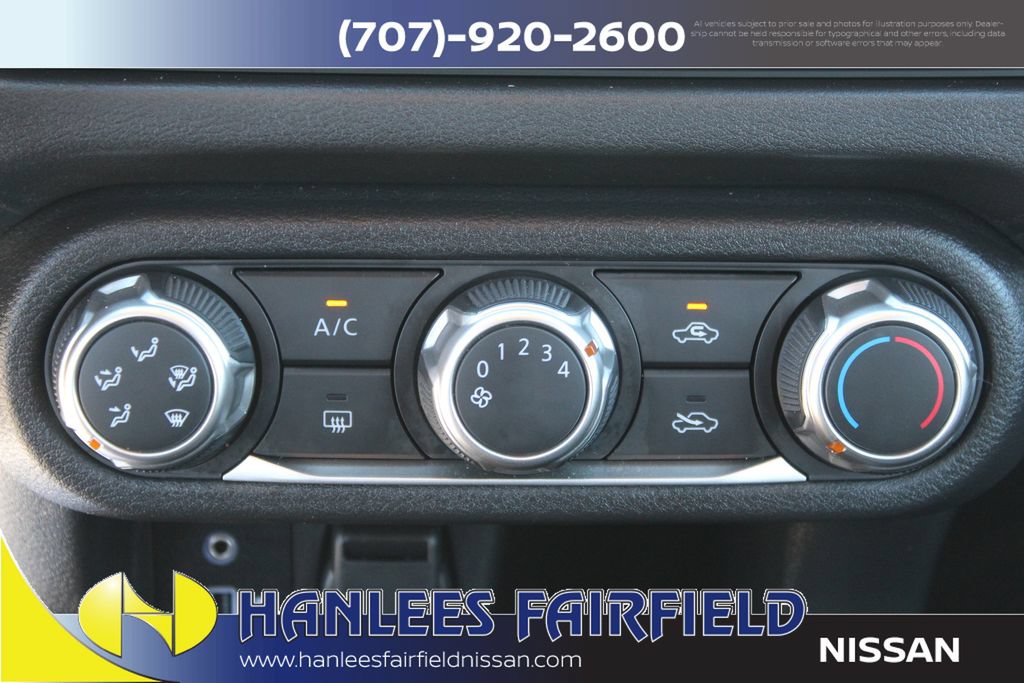 Used 2025 Nissan Versa S w/ Trunk Package FWD image 20