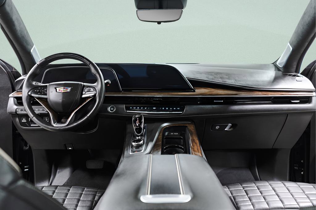 Used 2023 Cadillac Escalade ESV Sport Platinum image 10