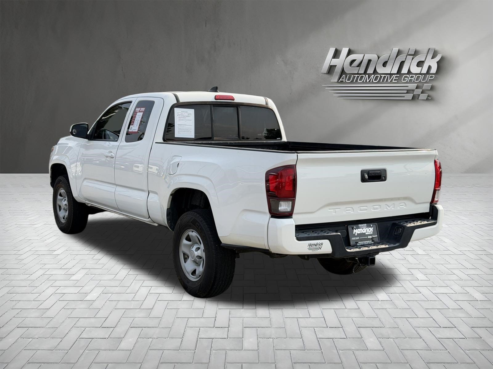 Used 2021 Toyota Tacoma SR w/ SR Convenience Package RWD image 8
