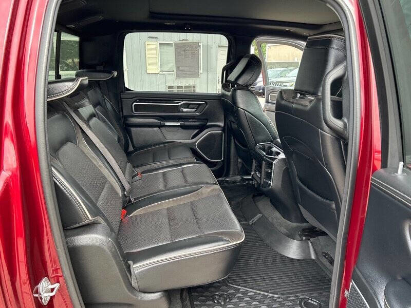Used 2021 RAM 1500 Laramie w/ Sport Appearance Package image 18