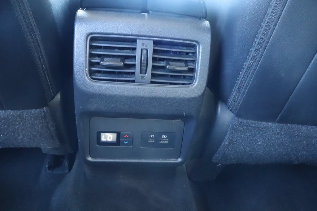 Used 2023 Nissan Rogue SL w/ SL Premium Package FWD image 31