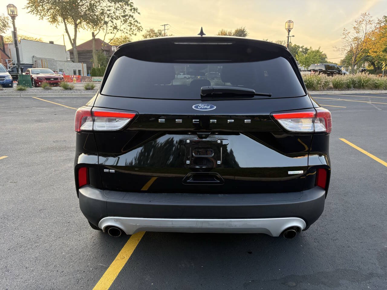 Used 2020 Ford Escape SE FWD image 31