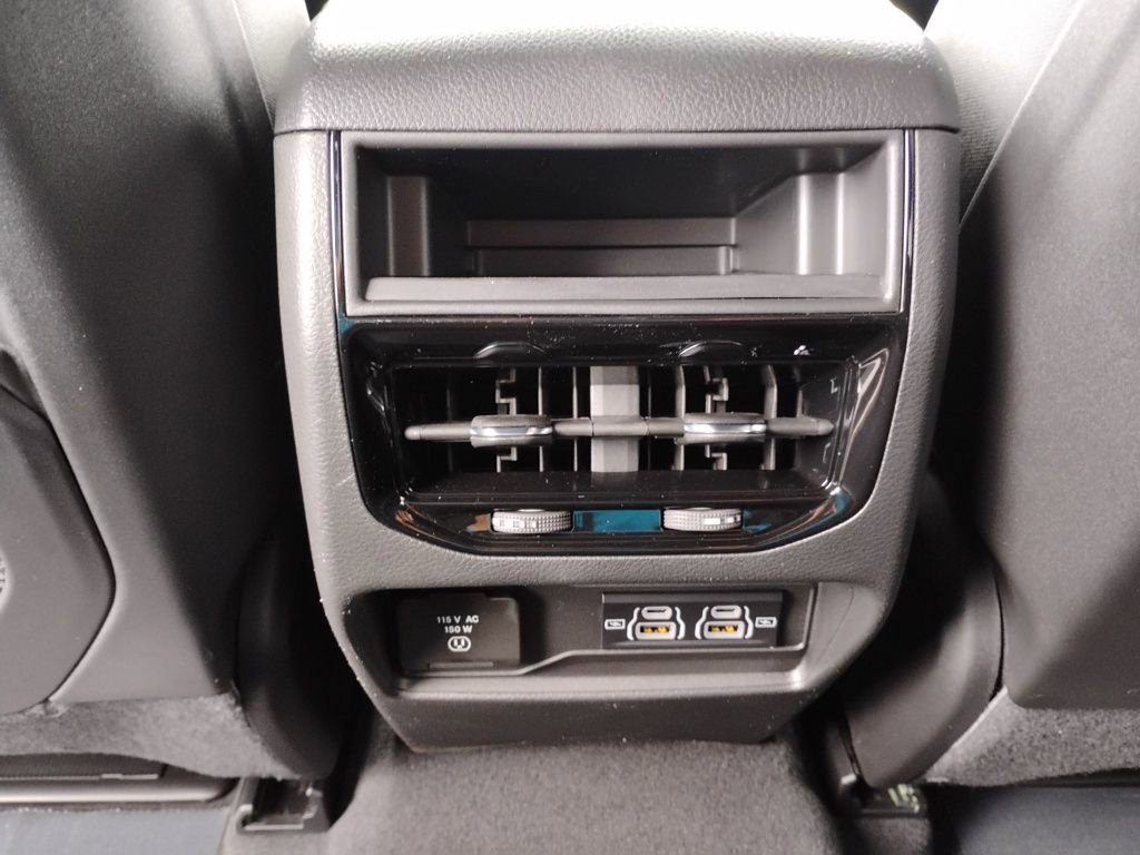 New 2026 Jeep Grand Cherokee Laredo image 19