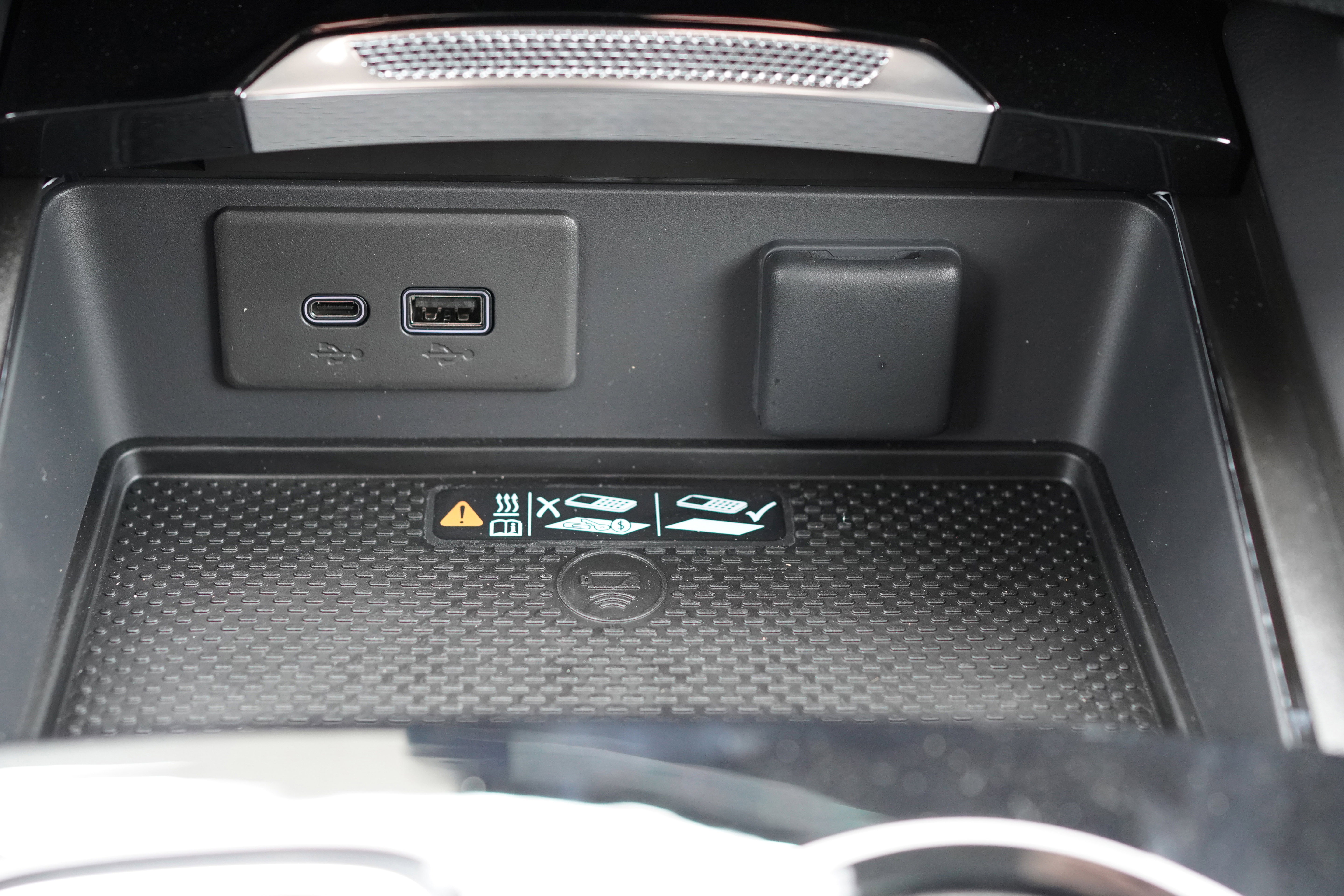 New 2025 Buick Envision Sport Touring image 44