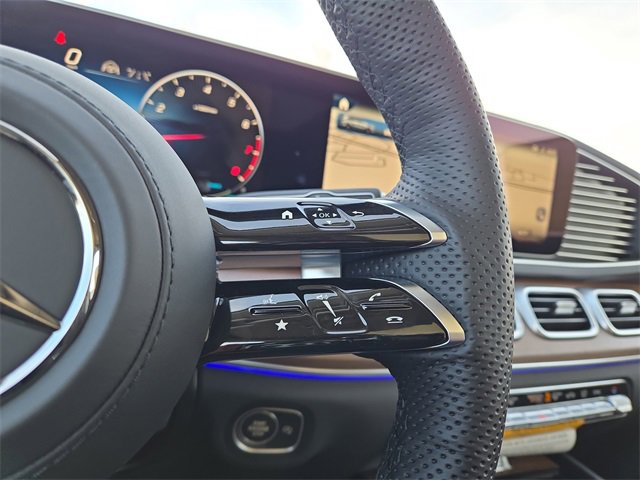 New 2026 Mercedes-Benz GLS 580 4MATIC image 19