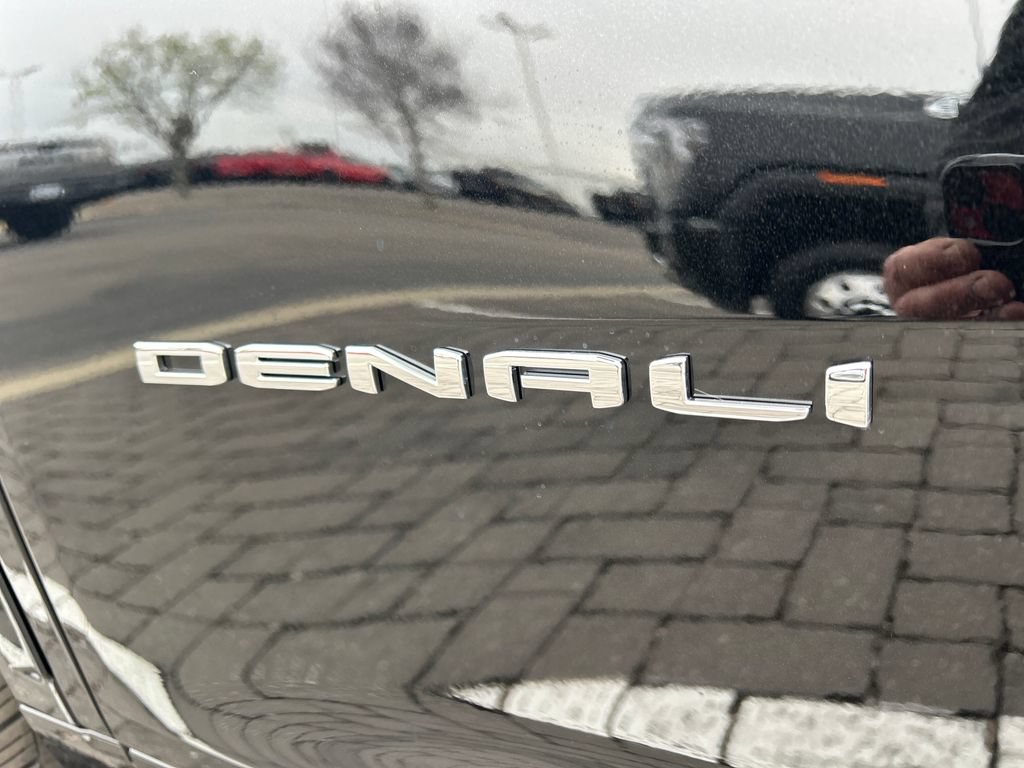 New 2026 GMC Acadia Denali w/ Super Cruise Package AWD/4WD image 9