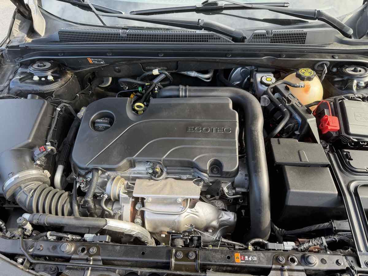 Used 2022 Chevrolet Malibu LT image 21