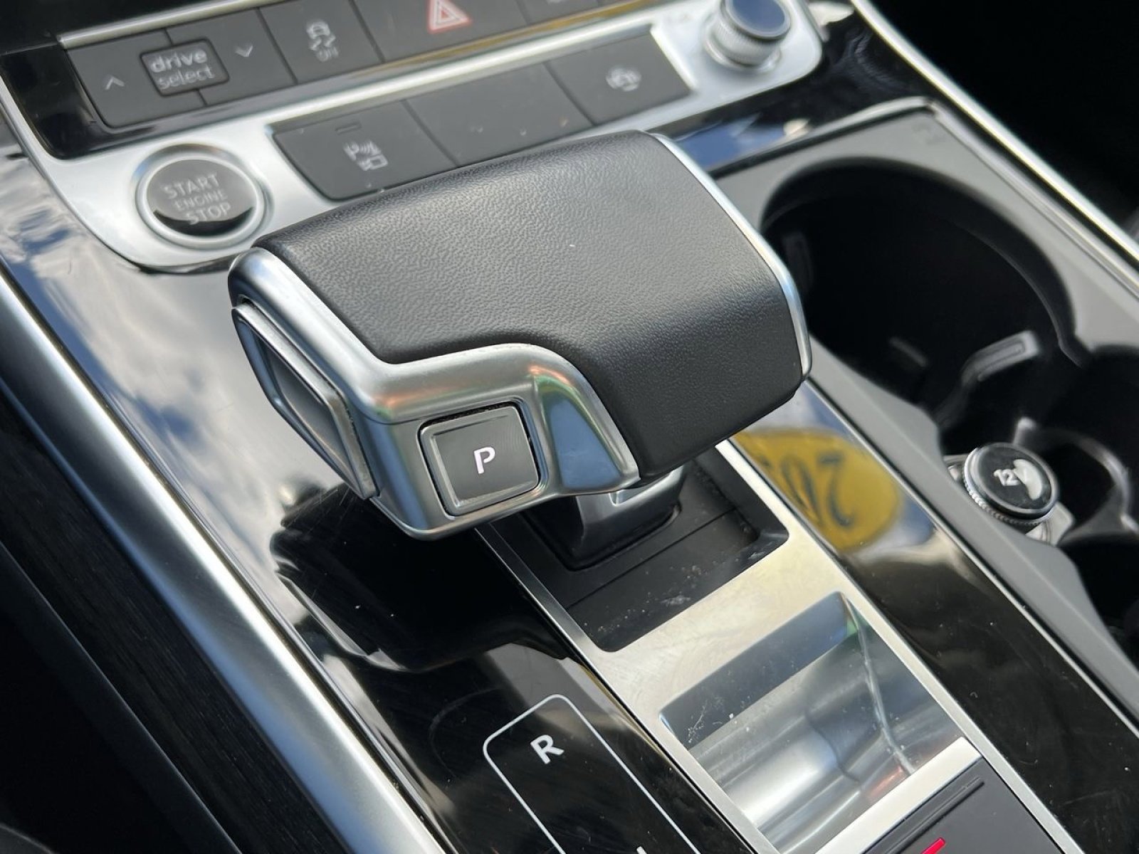 Used 2022 Audi Q7 Premium Plus image 23