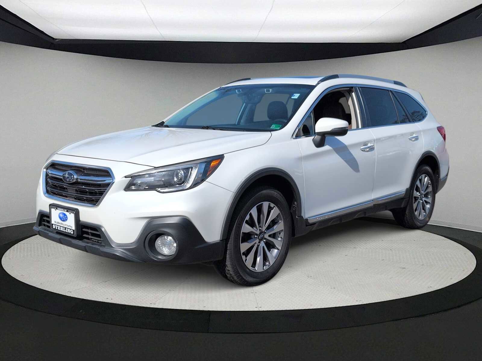 Used 2019 Subaru Outback 3.6R Touring image 4
