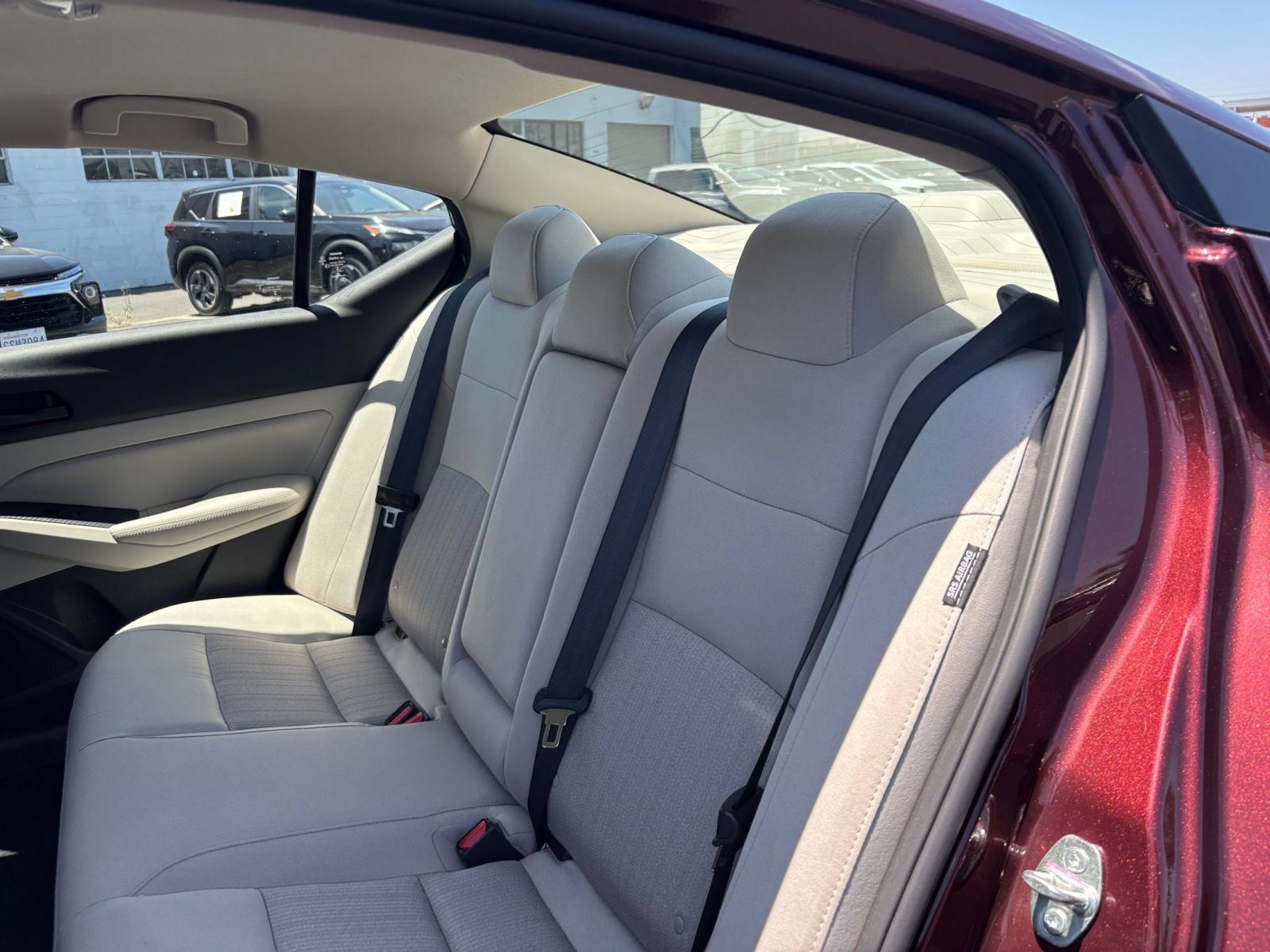 Used 2025 Nissan Altima 2.5 SV FWD image 27