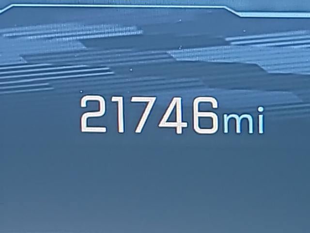 Used 2024 Chevrolet Equinox EV RS w/ LPO, Active Package FWD image 12