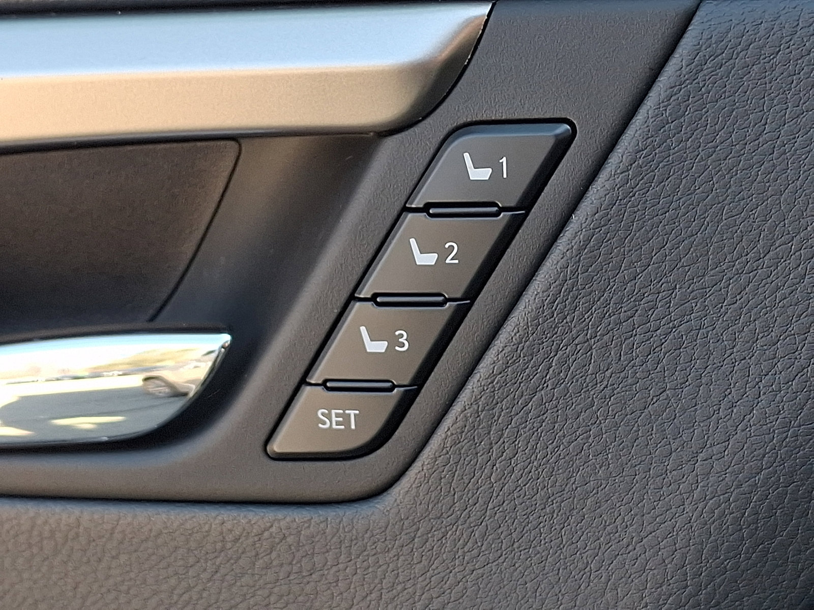 Certified 2022 Lexus RX 350 AWD w/ Premium Package image 27