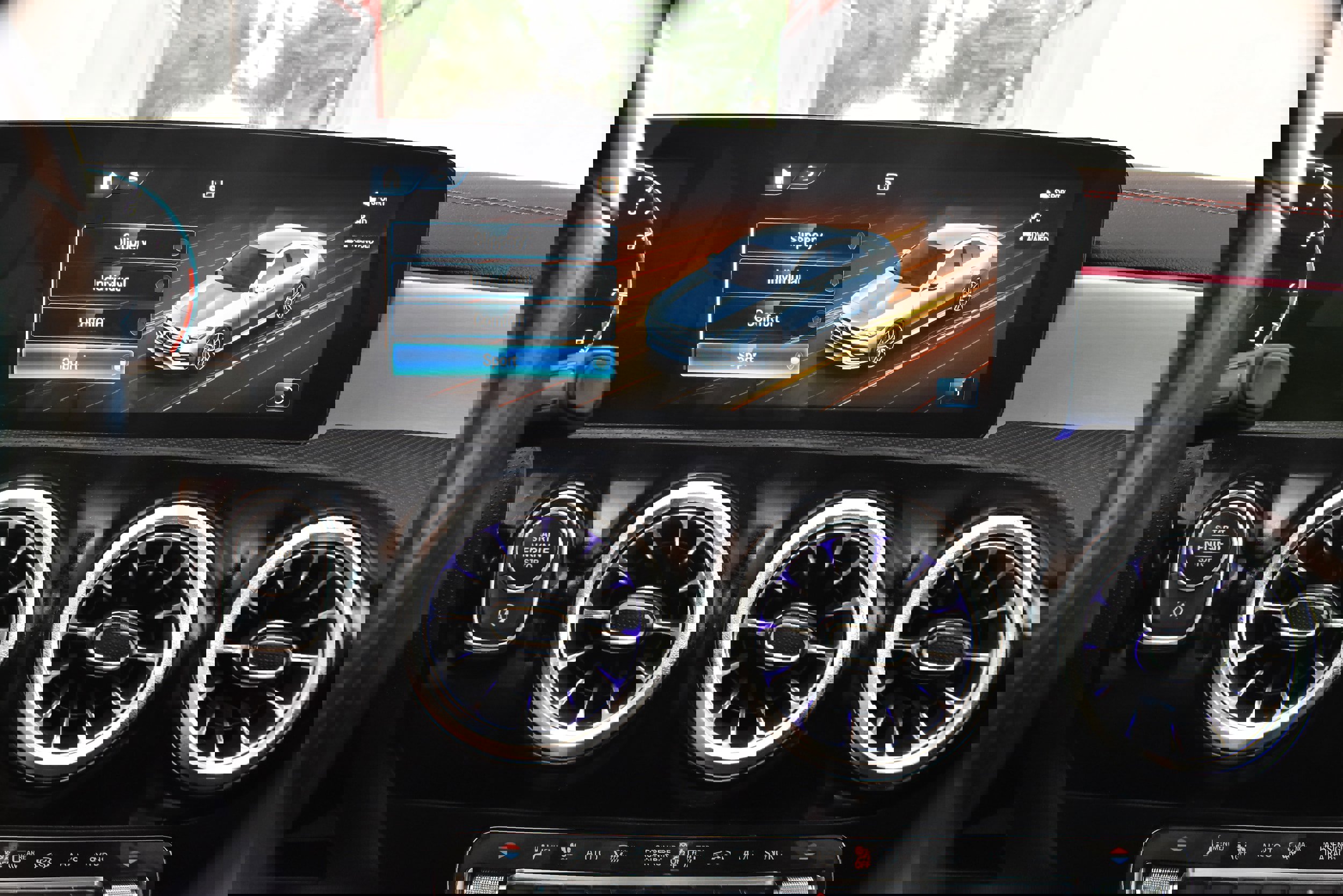 Used 2023 Mercedes-Benz CLA 35 AMG 4MATIC image 36