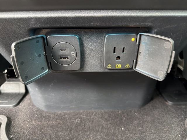 Certified 2022 Ford F150 Lariat image 18