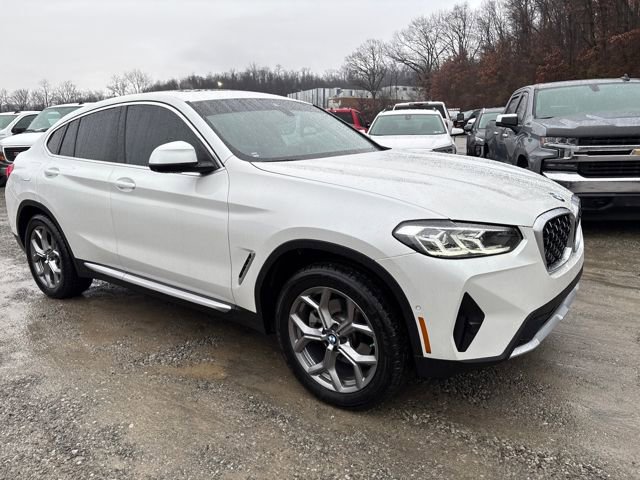 Used 2024 BMW X4 xDrive30i w/ Premium Package image 7