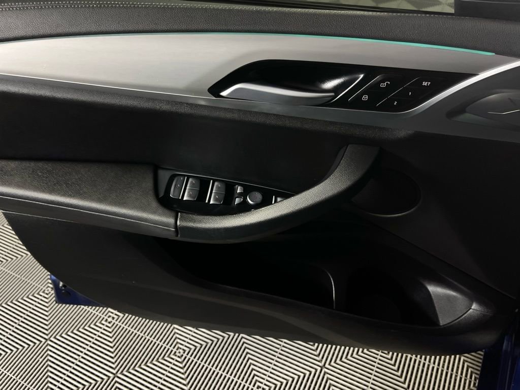 Used 2021 BMW X4 xDrive30i w/ M Sport Package image 20