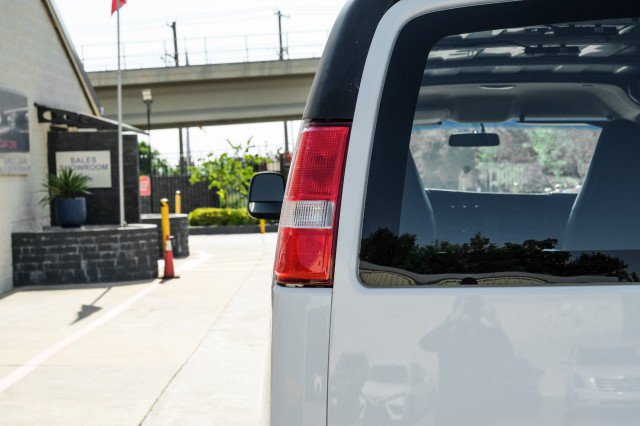 Used 2022 Chevrolet Express 2500 Extended w/ Driver Convenience Package RWD image 32