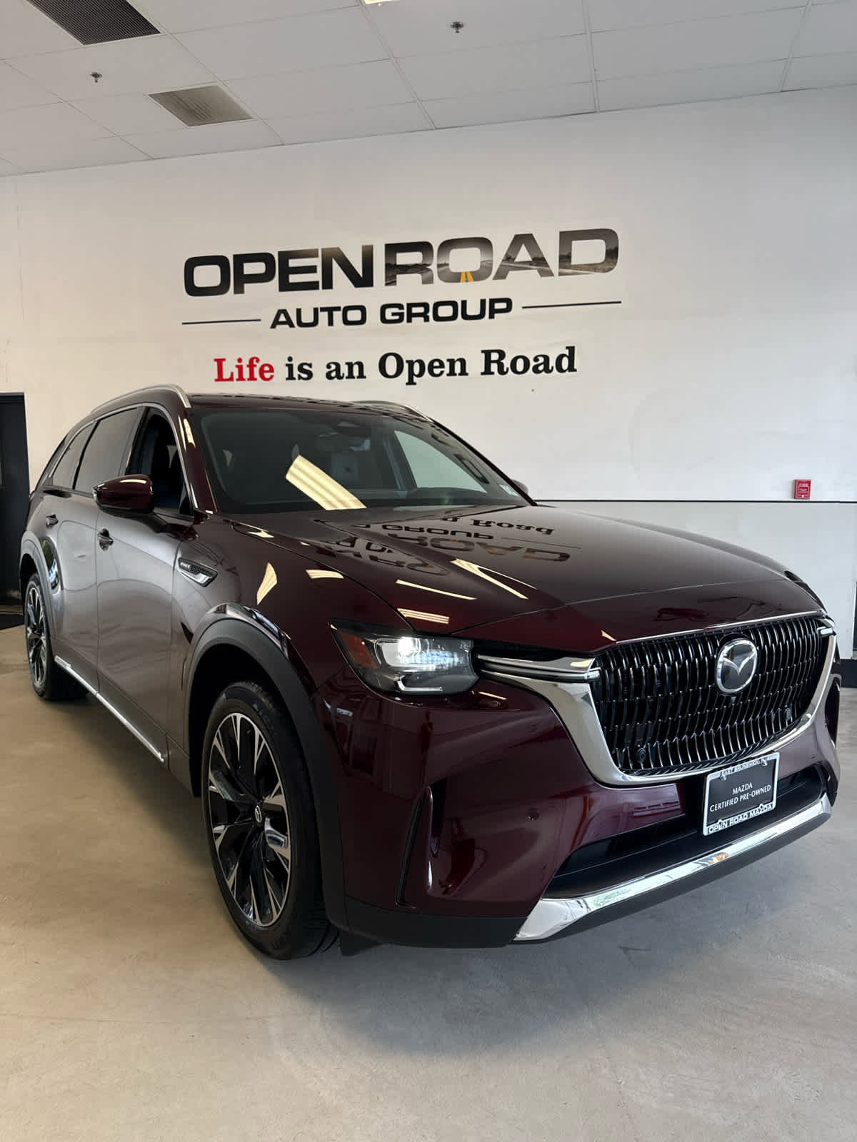 Certified 2025 MAZDA CX-90 Plug-In Hybrid w/ Premium Plus image 1