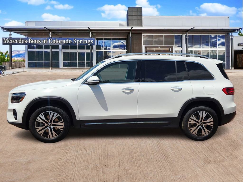 New 2025 Mercedes-Benz GLB 250 4MATIC image 4