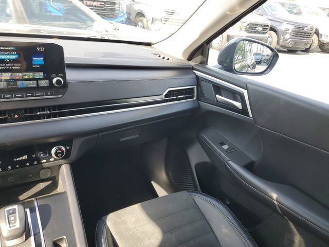 Used 2024 Mitsubishi Outlander SE AWD/4WD image 14