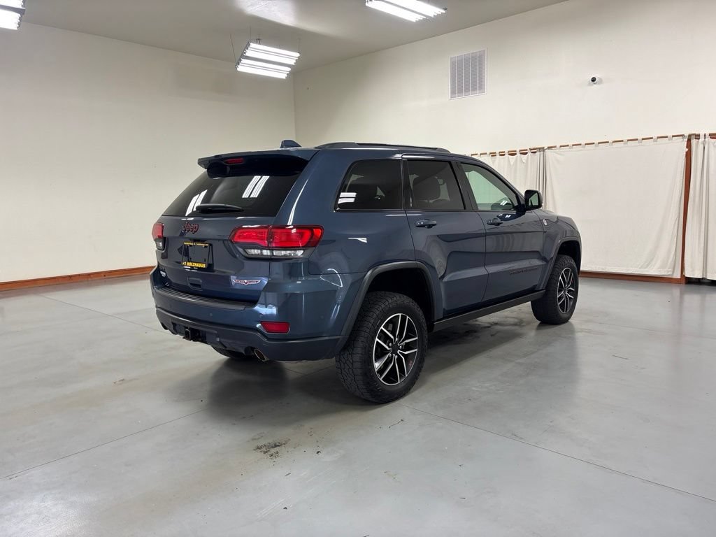 Used 2021 Jeep Grand Cherokee Trailhawk w/ Trailhawk Luxury Group AWD/4WD image 8